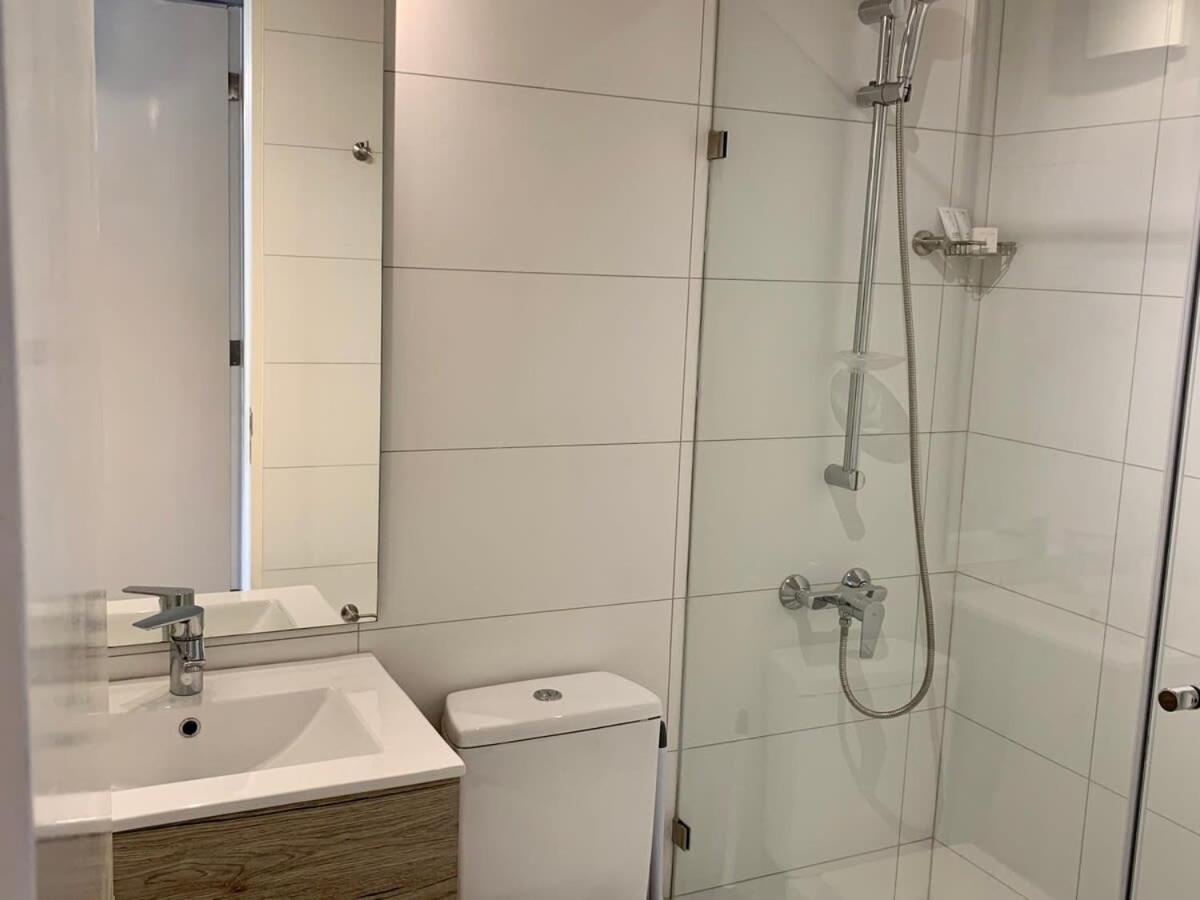 Hom I En Cerro Baron Comodo Loft Jardin, Estacionamiento 1709 Valparaíso