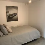 Comodo Loft de Lujo con Jardín, con Estacionamiento, Servicio HOM